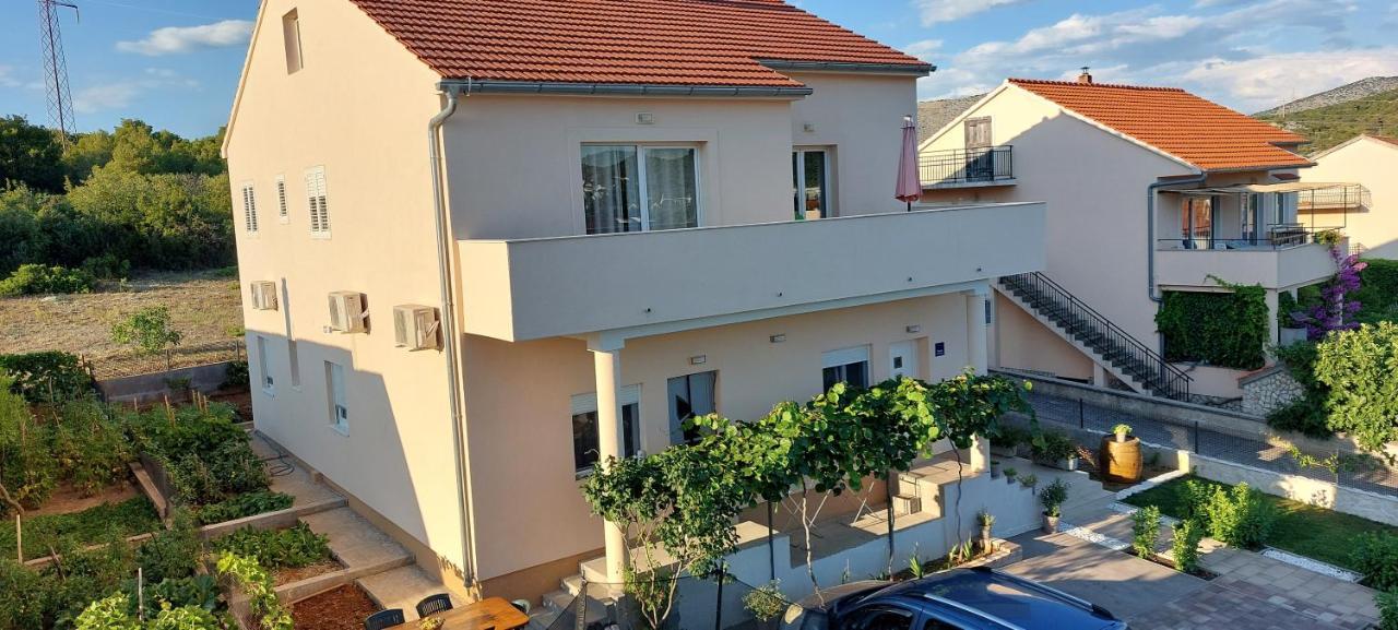 Apartment Anamaria Sibenik Exterior photo