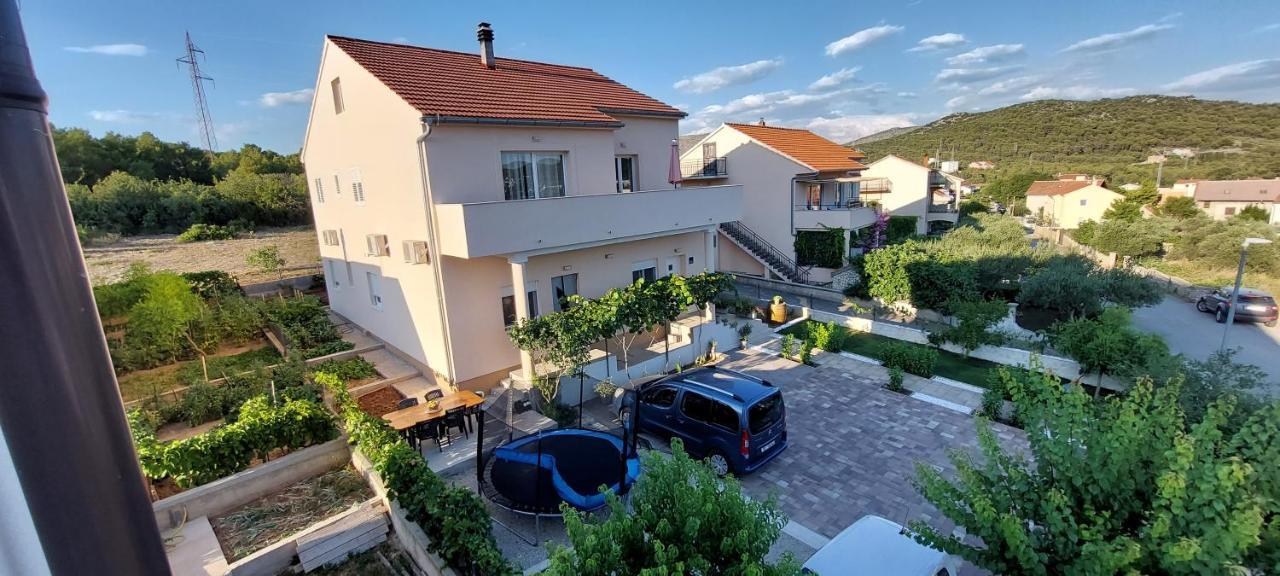 Apartment Anamaria Sibenik Exterior photo