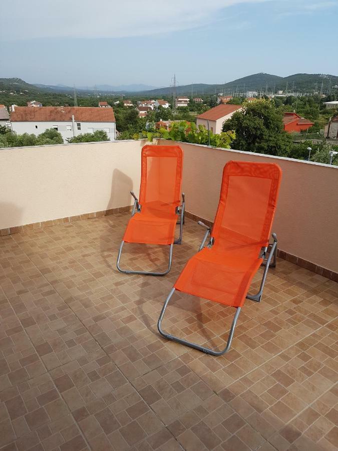 Apartment Anamaria Sibenik Exterior photo